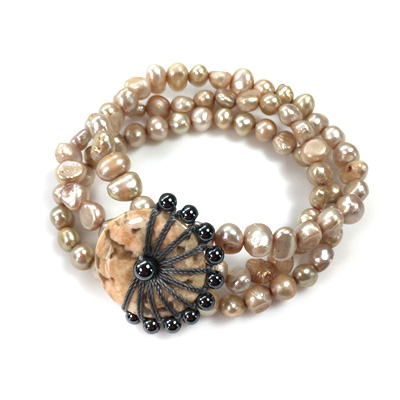 micro macrame freshwater pearl bracelet
